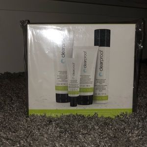 Clear Proof Acne Set
